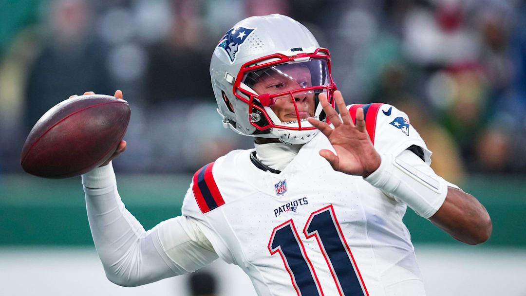 New England Patriots quarterback Joshua Dobbs (11) throws the ball during a game against the New York Jets at MetLife Stadium, Dec 28, 2025, East Rutherford, NJ, USA.