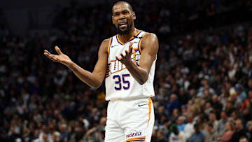 Phoenix Suns v Minnesota Timberwolves