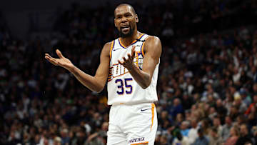 Phoenix Suns v Minnesota Timberwolves