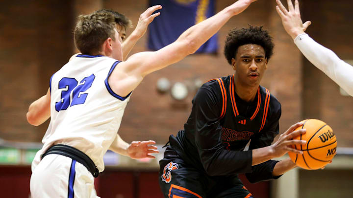 Chatsworth’s Alijah Arenas is a five-star recruit in USC's 2025 class. Chatsworth’s Alijah Arenas is a five-star recruit in USC's 2025 class.