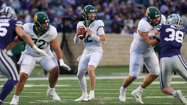 Baylor Bears quarterback Blake Shapen (12) drops back to pass during the fourth quarter against the Kansas State Wildcats