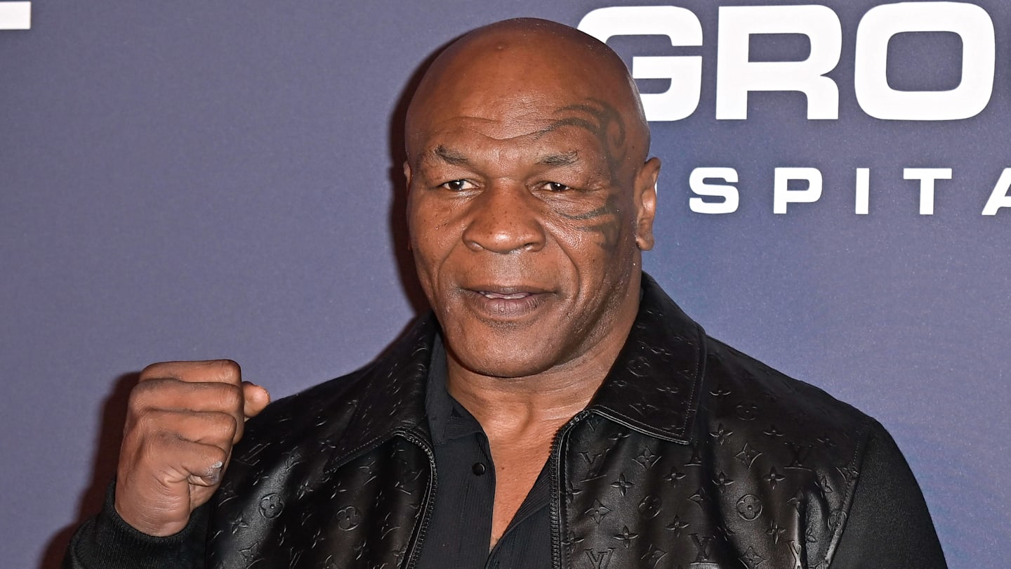 Mike Tyson Names Four Heavyweights He Considers Superior