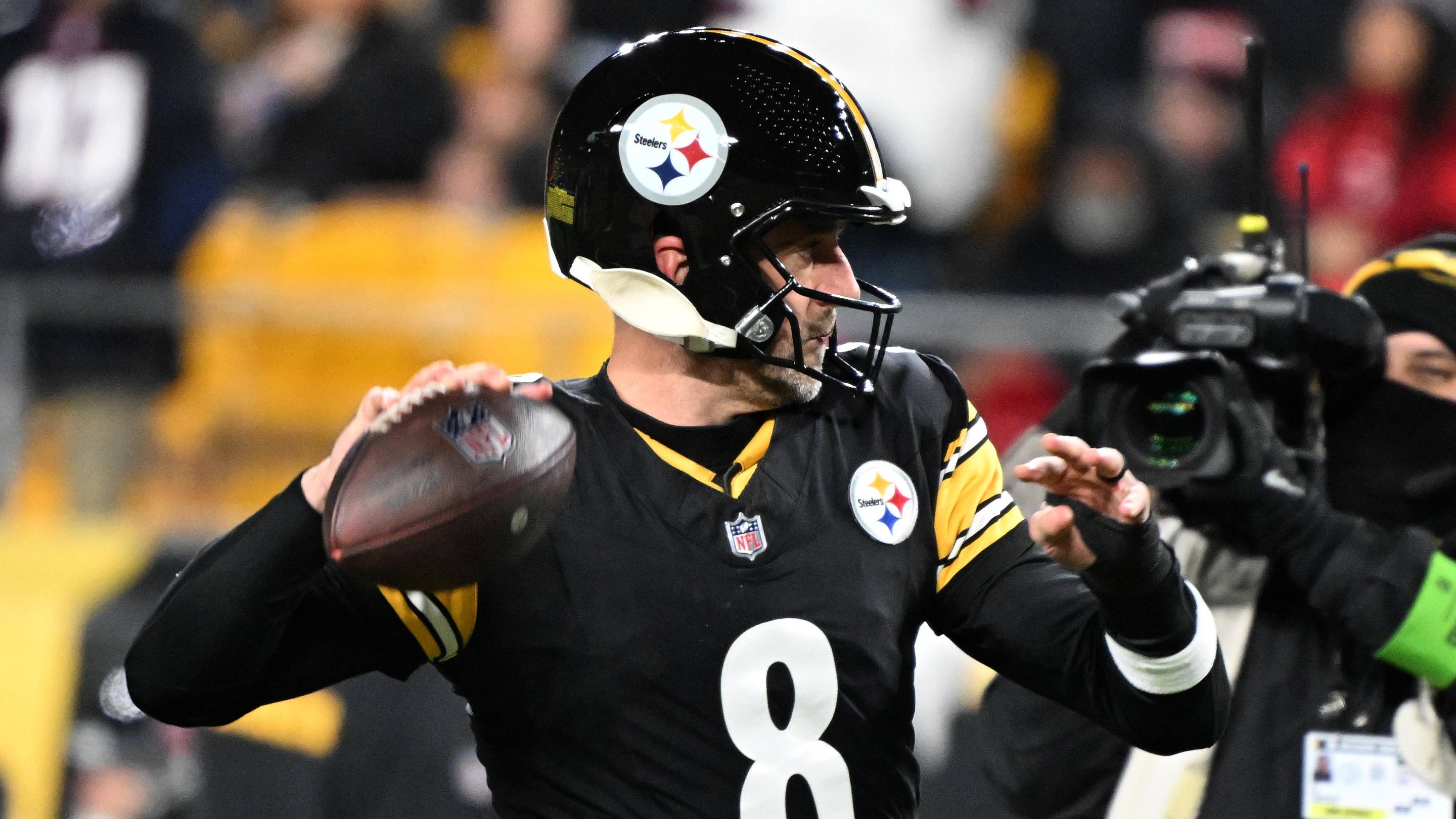 Steelers' Cam Heyward Has Message for Aaron Rodgers