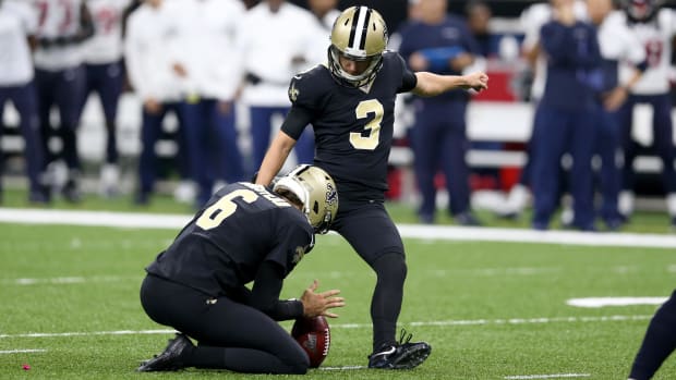 Sep 9, 2019; New Orleans Saints kicker Wil Lutz (3) kicks a game-winning field goal against the Houston Texans 