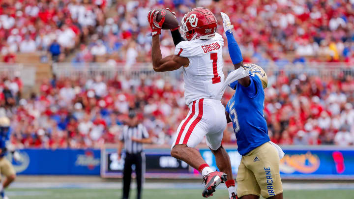 Sep 16, 2023; Tulsa, Oklahoma, USA; Oklahoma's Jayden Gibson (1) catches a pass against the Tulsa Golden Hurricane