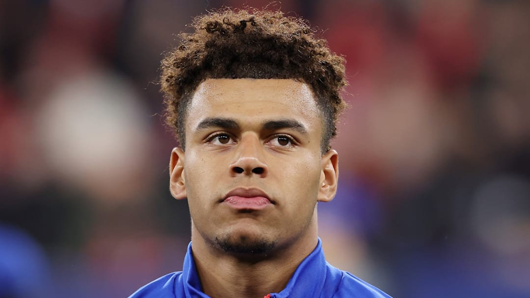 Désiré Doué est blessé gravement. Désiré Doué est blessé gravement.