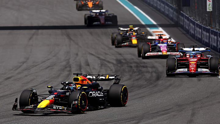 May 4, 2024; Miami Gardens, Florida, USA; Red Bull Racing driver Max Verstappen (1) lead the field into turn one during the F1 Sprint Race at Miami International Autodrome. Mandatory Credit: Peter Casey-Imagn Images