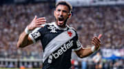 Dimitri Payet ainda não marcou nenhum gol em 2025