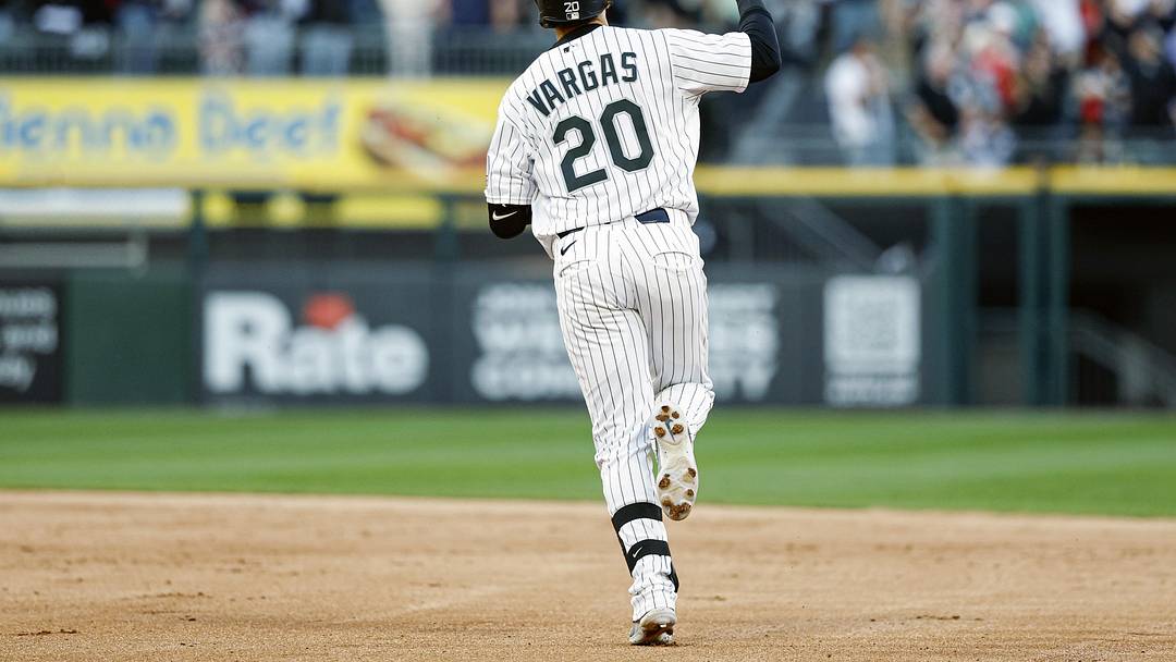 May 9, 2026; Chicago, Illinois, USA; Chicago White Sox third baseman Miguel Vargas (20) rounds the bases after hitting a two-run home run against the Seattle Mariners during the third inning at Rate Field. Mandatory Credit: Kamil Krzaczynski-Imagn Images