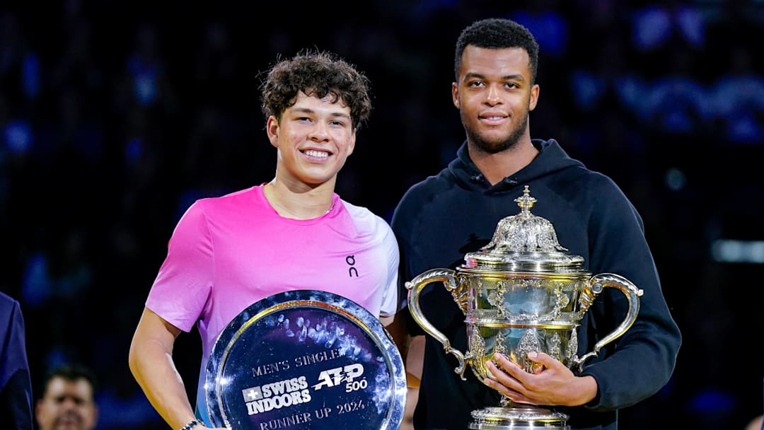 Ben Shelton Giovanni Mpetshi Perricard pose during the trophy ceremony after the Swiss Indoors.