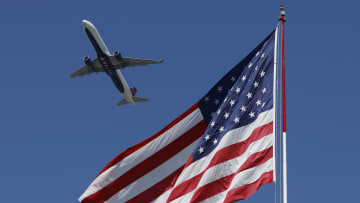 Delta Airlines Departs San Diego International Airport