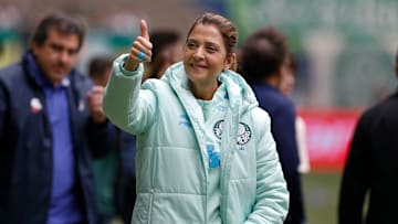 Leila Pereira falou com a imprensa antes do Choque-Rei