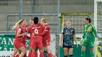 Freiburg jubelt - Georgia Stanway und Maria Luisa Grohs sind weniger begeistert