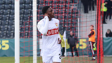 Justin Diehl bejubelt sein Tor gegen 1860 München