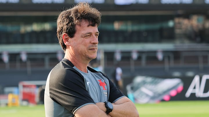 Fernando Diniz é o comandante da nau cruzmaltina
