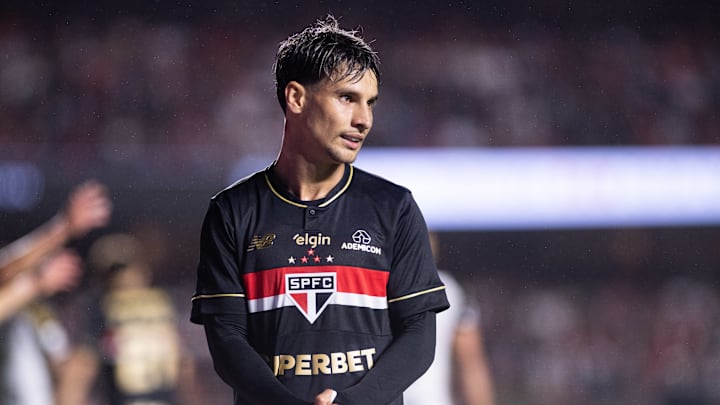 São Paulo tenta dar uma resposta à torcida após o tropeço da estreia