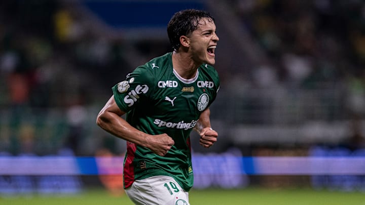 Ramón Sosa vive ótimo momento pelo Verdão