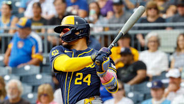 Milwaukee Brewers v Pittsburgh Pirates