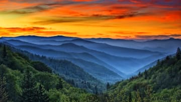 Blue looks good on this mountain range.