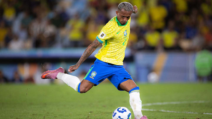 Wesley retorna ao XI inicial da Seleção contra a Tunísia Wesley retorna ao XI inicial da Seleção contra a Tunísia