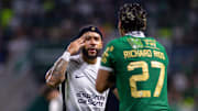 Memphis Depay busca o primeiro título pelo Corinthians