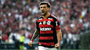 Arrascaeta faz grande temporada no Flamengo