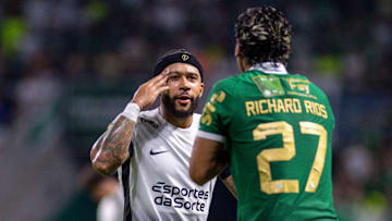 Memphis Depay busca o primeiro título pelo Corinthians