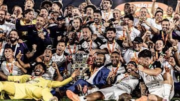 Timão fechou o ano de 2025 fazendo festa