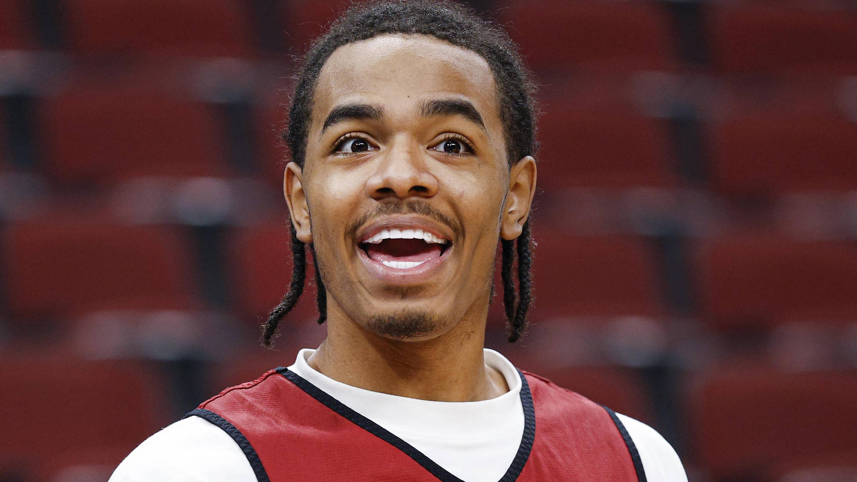 How V.J. Edgecombe Set the Standard for Labaron Philon Jr.