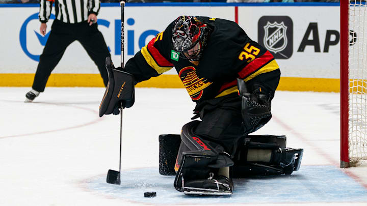 Seattle Kraken v Vancouver Canucks