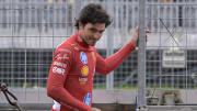 Carlos Sainz will leave Ferrari at the end of this F1 season, giving way to Lewis Hamilton.