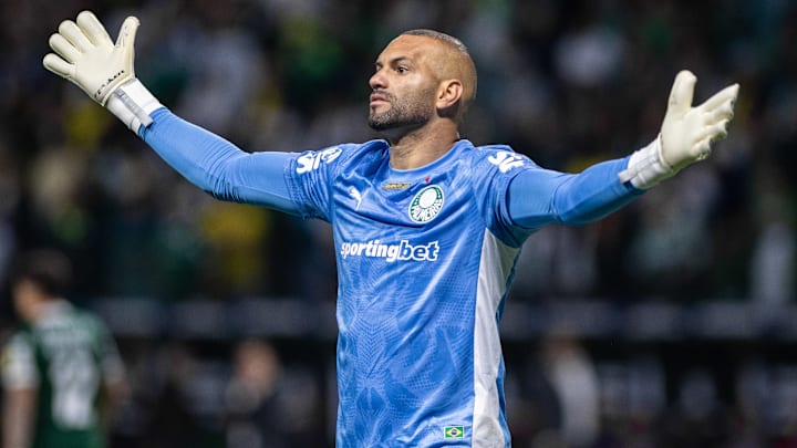 Weverton atua no Palmeiras desde janeiro de 2018 Weverton atua no Palmeiras desde janeiro de 2018