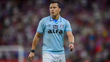 Marlon é o lateral-esquerdo titular do Grêmio