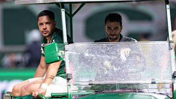 Atacante estava voltando ao time titular no meio da semana