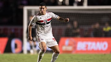 James não cobrou penalidade em disputa contra o Novorizontino