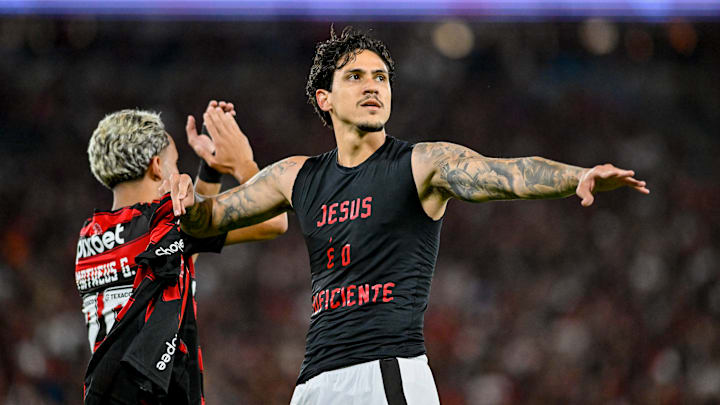 Com Pedro, Flamengo mira na liderança do Brasileirão Com Pedro, Flamengo mira na liderança do Brasileirão