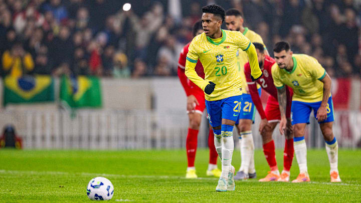 Estêvão é o artilheiro da 'era Carleto' no Brasil Estêvão é o artilheiro da 'era Carleto' no Brasil