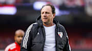 O São Paulo de Rogério Ceni já negociou sete jogadores. Nikão pode ser o próximo da “barca”.