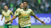 Atacante é um dos principais nomes do campeonato