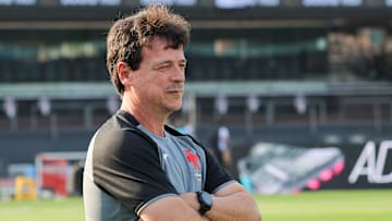 Fernando Diniz ganhou cinco reforços para o restante do ano do Vasco 