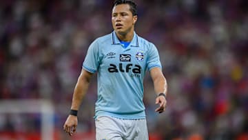 Marlon é um dos desfalques do Grêmio contra a Chapecoense, pelo Brasileirão 2026
