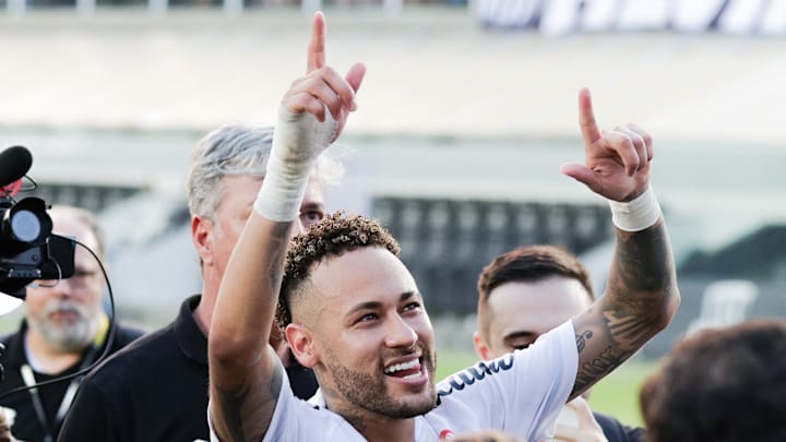 Neymar é o camisa 10 do Peixe