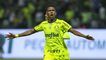 Estêvão, do Palmeiras, pode custar mais de R$ 350 milhões aos cofres do Chelsea. 