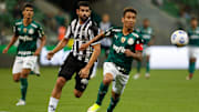 Suspenso na decisão, Marcos Rocha foi titular contra o ex-clube