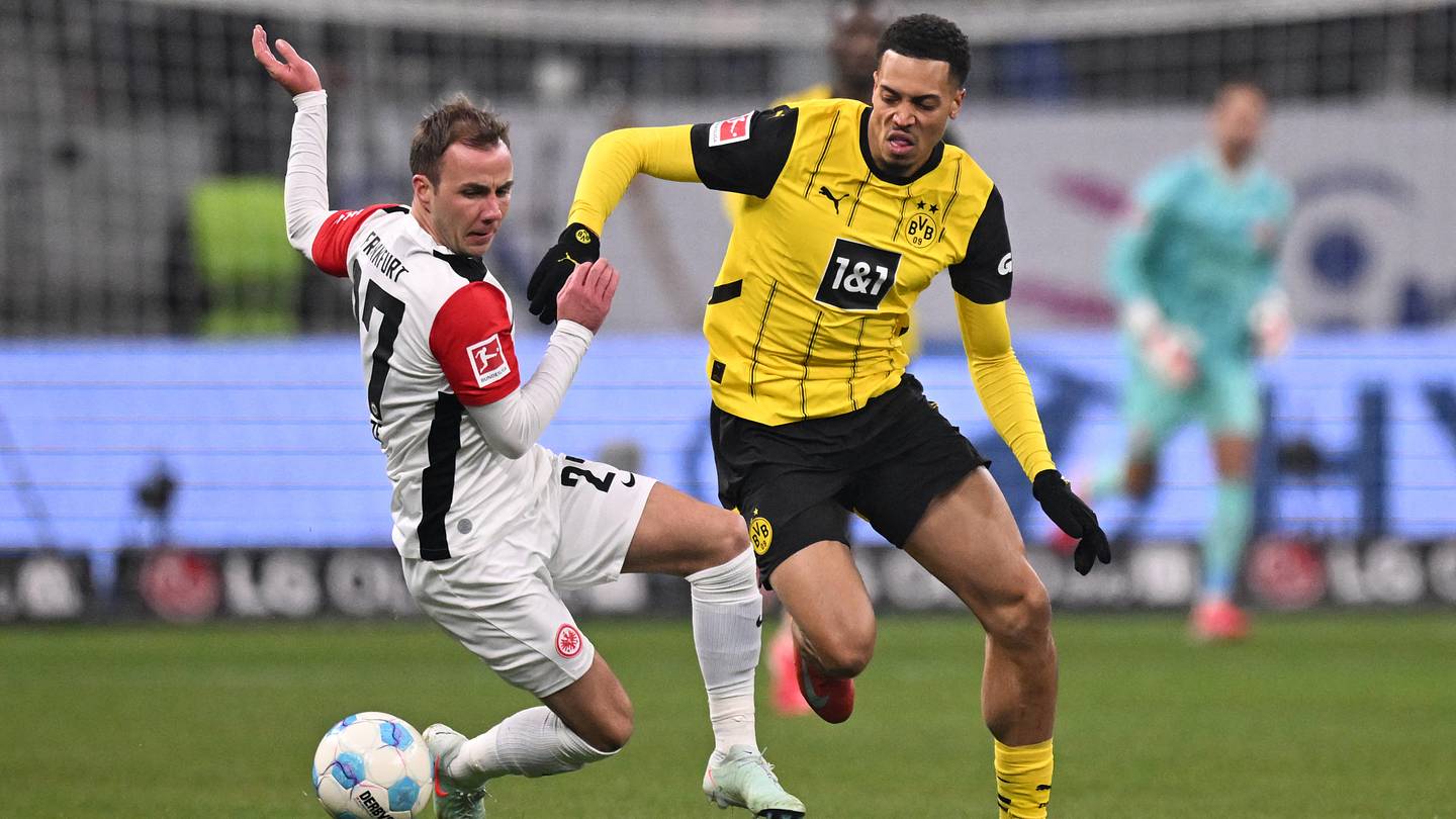 Escalações De Eintracht Frankfurt X Borussia Dortmund