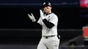Alex Verdugo sigue en la agencia libre 