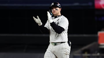 Alex Verdugo sigue en la agencia libre 