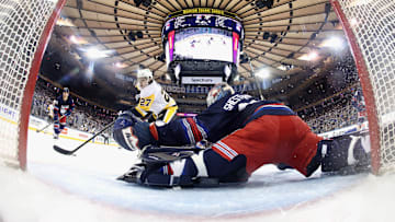 Pittsburgh Penguins v New York Rangers