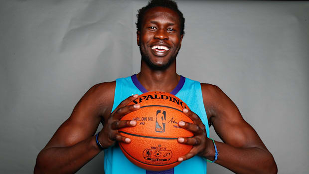 Mangok Mathian