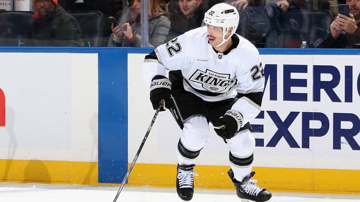 Los Angeles Kings v New York Islanders